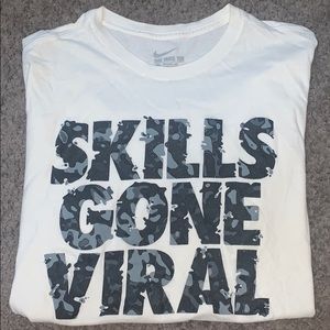 Nike t shirt